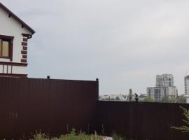 Место уникальное! Тихий центр города! До пл. Восставших 5 мин...