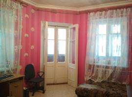 Код объекта 11391509.

Продаётся двухкомнатная квартира...