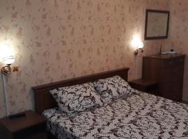 Код объекта 24487842.

Продам двухкомнатную квартиру...