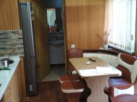 Код объекта 11391298.

Продам однокомнатную квартиру...
