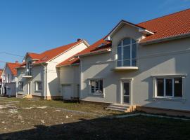 Продам новый двухэтажный коттедж в поселке Резервное, в 30 минутах...