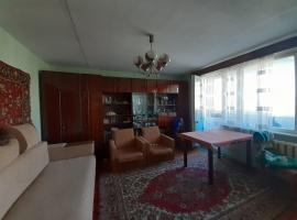 Продам двухкомнатную квартиру 55м2 на 4 этаже девятиэтажного дома...