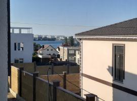 В продаже новый дом в Стрелецкой бухте- удобном и престижном районе...