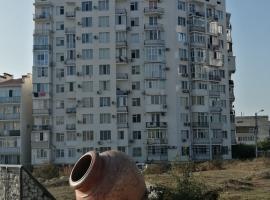 Продается Двухкомнатная квартира на проспекте Античный 66. Этаж 8....