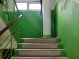 Продам двухкомнатную квартиру улучшенной серии. По адресу...